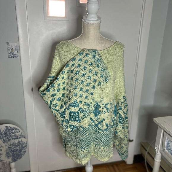 NWOT FREE PEOPLE Sugar Mountain Long Sleeve Pullover Sweater Size Large - Picture 5 of 9